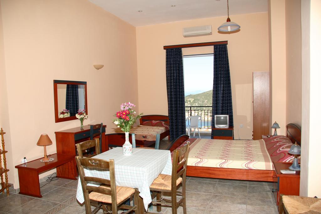 Calypso Apartments Вати Экстерьер фото
