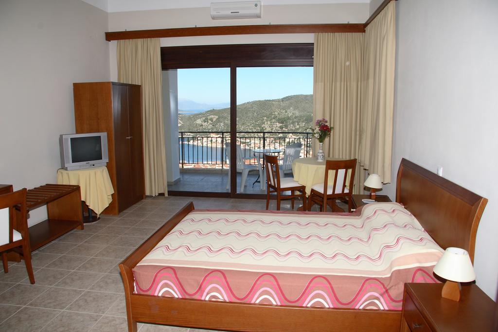 Calypso Apartments Вати Экстерьер фото