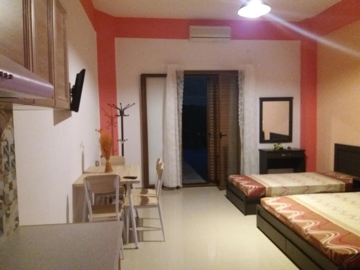 Calypso Apartments Вати Экстерьер фото