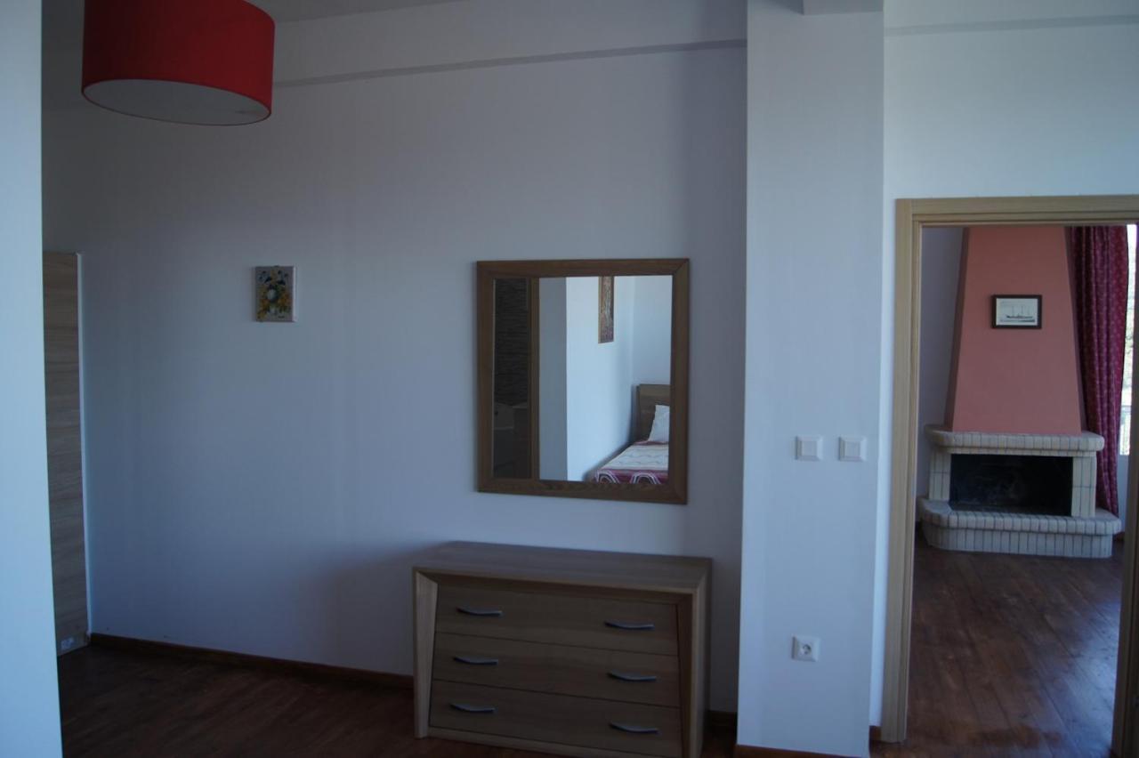 Calypso Apartments Вати Экстерьер фото
